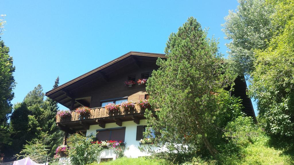 Casa Monteggia Dobbiaco Eksteriør bilde