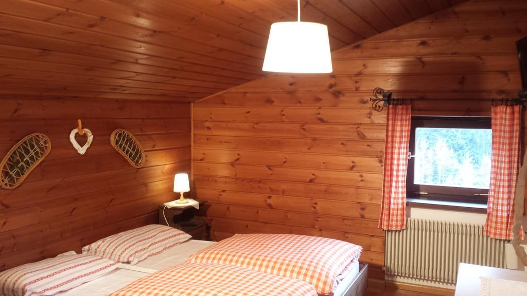 Casa Monteggia Dobbiaco Eksteriør bilde