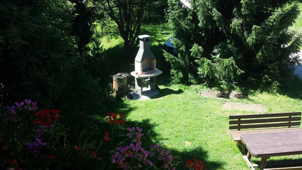 Casa Monteggia Dobbiaco Eksteriør bilde